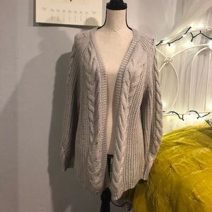 Knitted cardigan